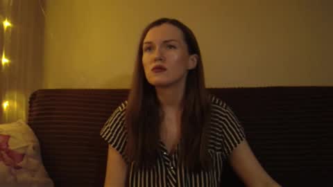 Snapshot of dixiemiller chatting on December 25, 2:14 am Dixiemiller online show from December 25, 2:14 am