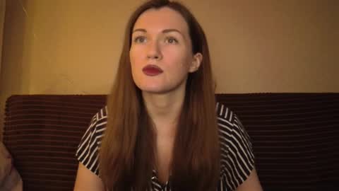 Snapshot of dixiemiller chatting on January 9, 5:23 am Dixiemiller online show from January 9, 5:23 am