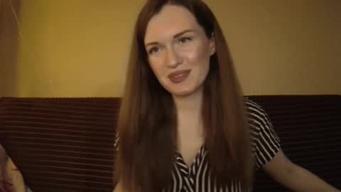 Snapshot of dixiemiller chatting on January 11, 6:14 am Dixiemiller online show from January 11, 6:14 am