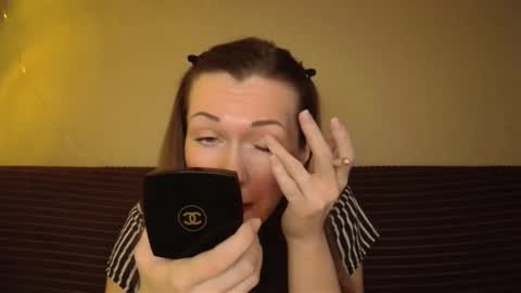 Snapshot of dixiemiller chatting on January 15, 3:54 am Dixiemiller online show from January 15, 3:54 am