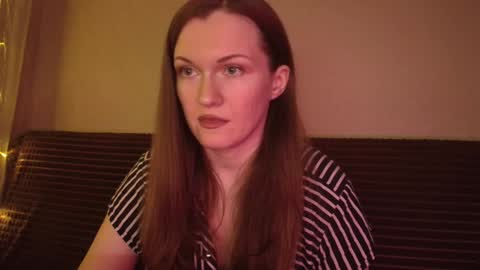 Snapshot of dixiemiller chatting on February 5, 3:09 pm Dixiemiller online show from February 5, 3:09 pm