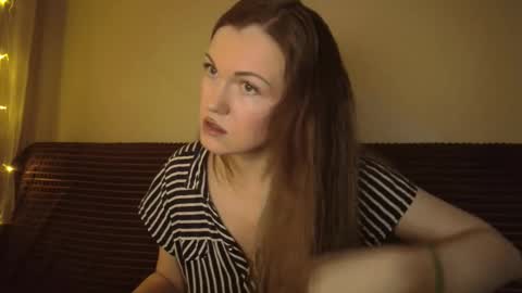 Snapshot of dixiemiller chatting on February 8, 3:21 pm Dixiemiller online show from February 8, 3:21 pm