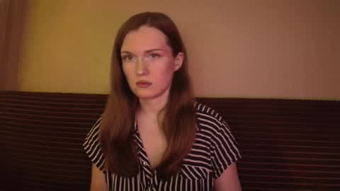 Snapshot of dixiemiller chatting on February 21, 11:10 pm Dixiemiller online show from February 21, 11:10 pm