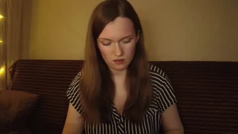 Snapshot of dixiemiller chatting on February 22, 2:28 am Dixiemiller online show from February 22, 2:28 am