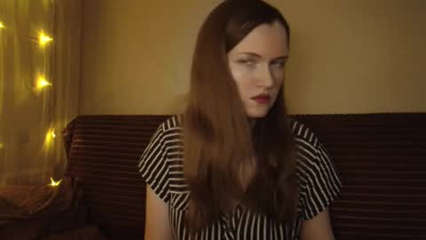 Snapshot of dixiemiller chatting on February 25, 10:50 pm Dixiemiller online show from February 25, 10:50 pm