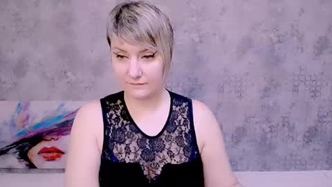 Snapshot of djullia chatting on January 17, 1:13 pm djullia online show from January 17, 1:13 pm