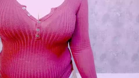 Snapshot of djullia chatting on January 31, 7:07 am djullia online show from January 31, 7:07 am