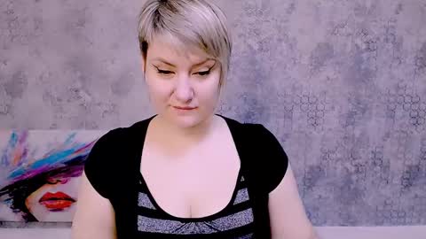 Snapshot of djullia chatting on February 16, 6:10 am djullia online show from February 16, 6:10 am