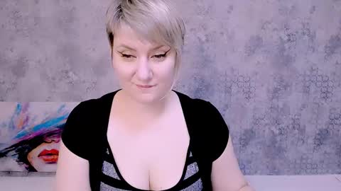 Snapshot of djullia chatting on February 16, 3:27 pm djullia online show from February 16, 3:27 pm