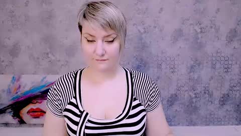 Snapshot of djullia chatting on March 7, 7:08 am djullia online show from March 7, 7:08 am