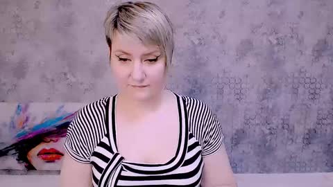 Snapshot of djullia chatting on March 7, 10:13 am djullia online show from March 7, 10:13 am