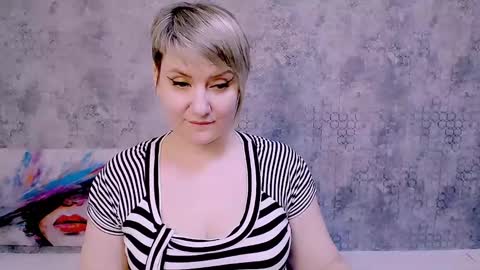 Snapshot of djullia chatting on March 7, 1:18 pm djullia online show from March 7, 1:18 pm