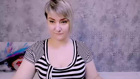 Snapshot of djullia chatting on September 25, 6:28 am djullia online show from September 25, 6:28 am