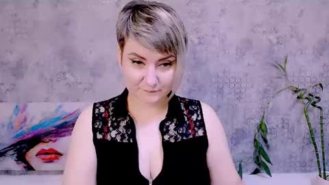 Snapshot of djullia chatting on November 17, 6:08 am djullia online show from November 17, 6:08 am