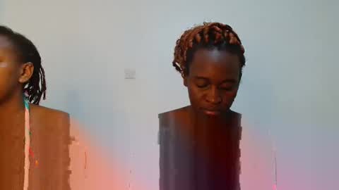 Snapshot of dolce_amber chatting on November 28, 9:12 am Dolce online show from November 28, 9:12 am