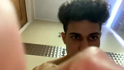 DollarHot30 online show from December 15, 7:35 am