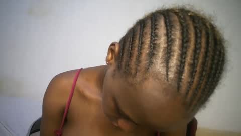 dollberry online show from March 8, 6:37 pm