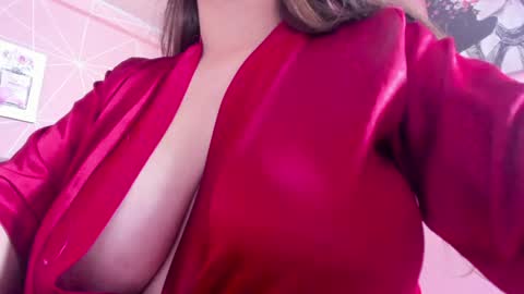 Call me Zoe  online show from December 14, 5:40 am