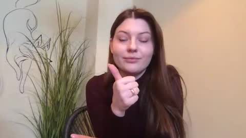 Snapshot of dollyroma chatting on October 23, 7:51 am DollyRoma online show from October 23, 7:51 am