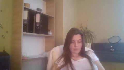 Snapshot of dollyroma chatting on November 10, 8:35 am DollyRoma online show from November 10, 8:35 am