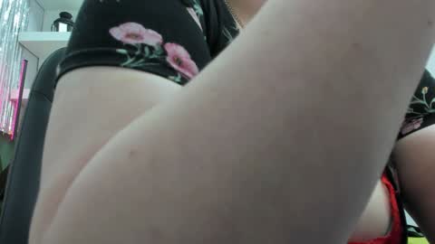 Snapshot of doloressea chatting on January 26, 8:46 am DoloresSea online show from January 26, 8:46 am