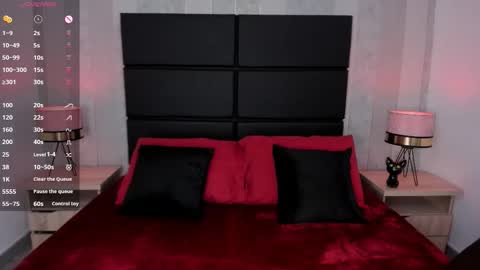 Dolly online show from September 16, 8:32 pm