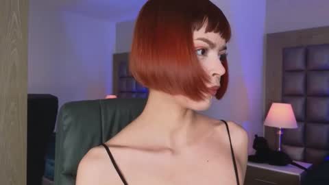 Dolly online show from November 6, 8:21 pm