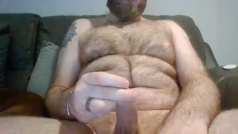 Snapshot of dom91070 chatting on February 19, 12:22 pm dom91070 online show from February 19, 12:22 pm