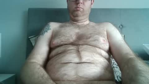 Snapshot of dom91070 chatting on September 25, 9:35 am dom91070 online show from September 25, 9:35 am