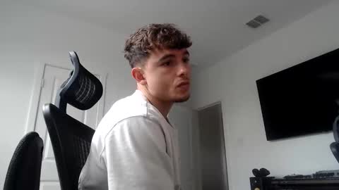 Snapshot of domd3 chatting on October 27, 6:01 pm Dom online show from October 27, 6:01 pm