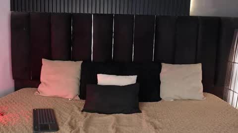 Snapshot of dominic_ghost chatting on September 24, 2:48 am Dominic online show from September 24, 2:48 am