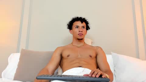 Dominick Star online show from December 27, 4:47 am