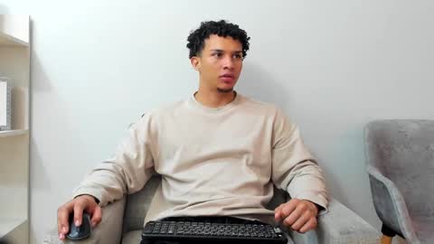 Dominick Star online show from January 31, 3:20 am