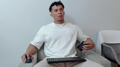 Dominick Star online show from February 26, 3:21 am