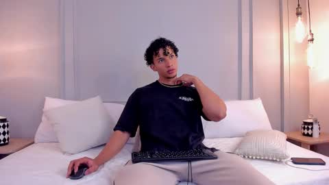 Dominick Star online show from September 21, 4:03 am