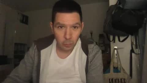 dominik_home online show from October 21, 7:25 pm