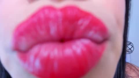 Snapshot of dominique_21x chatting on December 24, 6:22 am DOMINIC online show from December 24, 6:22 am