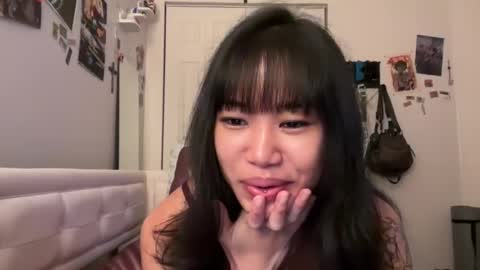 D2Creamy online show from January 22, 10:59 pm