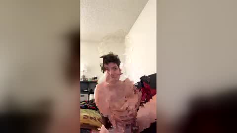 Snapshot of donnie9300 chatting on December 17, 5:41 pm donnie9300 online show from December 17, 5:41 pm