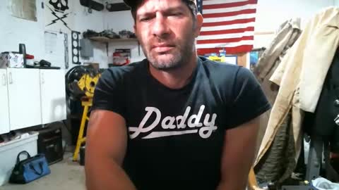 Snapshot of donniestone chatting on October 21, 4:08 pm donniestone online show from October 21, 4:08 pm