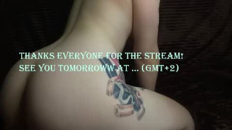 Snapshot of dorfmatratze_ chatting on October 9, 8:18 pm Alice online show from October 9, 8:18 pm