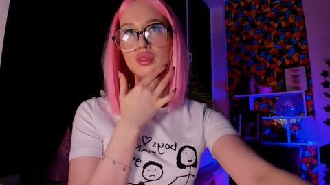 Snapshot of dorothygilbert chatting on March 11, 7:36 pm Next stream November 24 online show from March 11, 7:36 pm