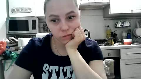 Dorrie Ann online show from February 25, 7:03 pm