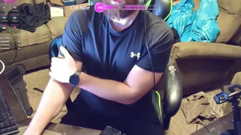 DotYourEyezez  online show from December 6, 11:47 pm