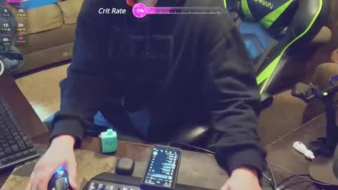 DotYourEyezez  online show from December 24, 7:39 am