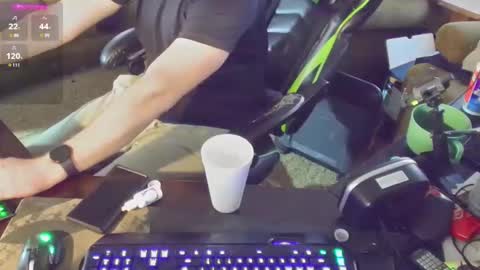 DotYourEyezez  online show from January 24, 9:58 pm