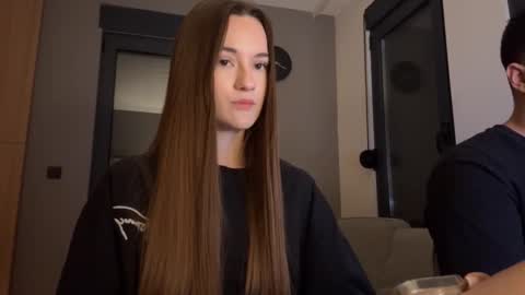 Alice and Mark online show from September 19, 11:16 pm