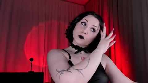 Eva ana Liza online show from October 22, 7:24 pm