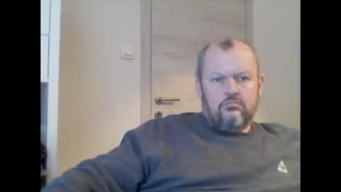 Snapshot of dpau76 chatting on December 13, 12:50 pm Danny online show from December 13, 12:50 pm