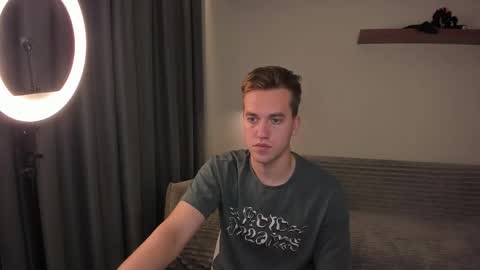 Mervin  online show from September 19, 8:31 pm